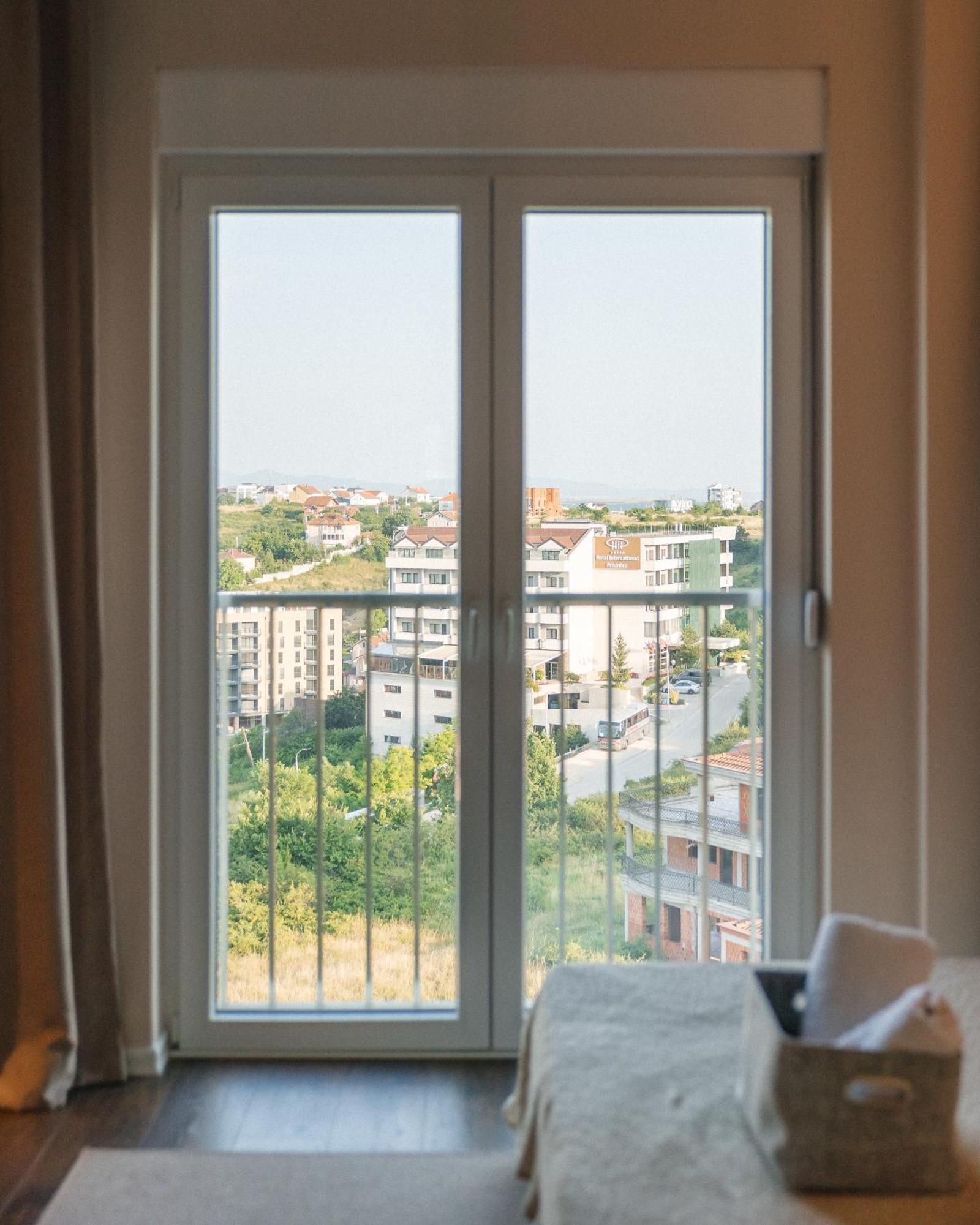 Etern Apart Hotel Priština Exteriér fotografie